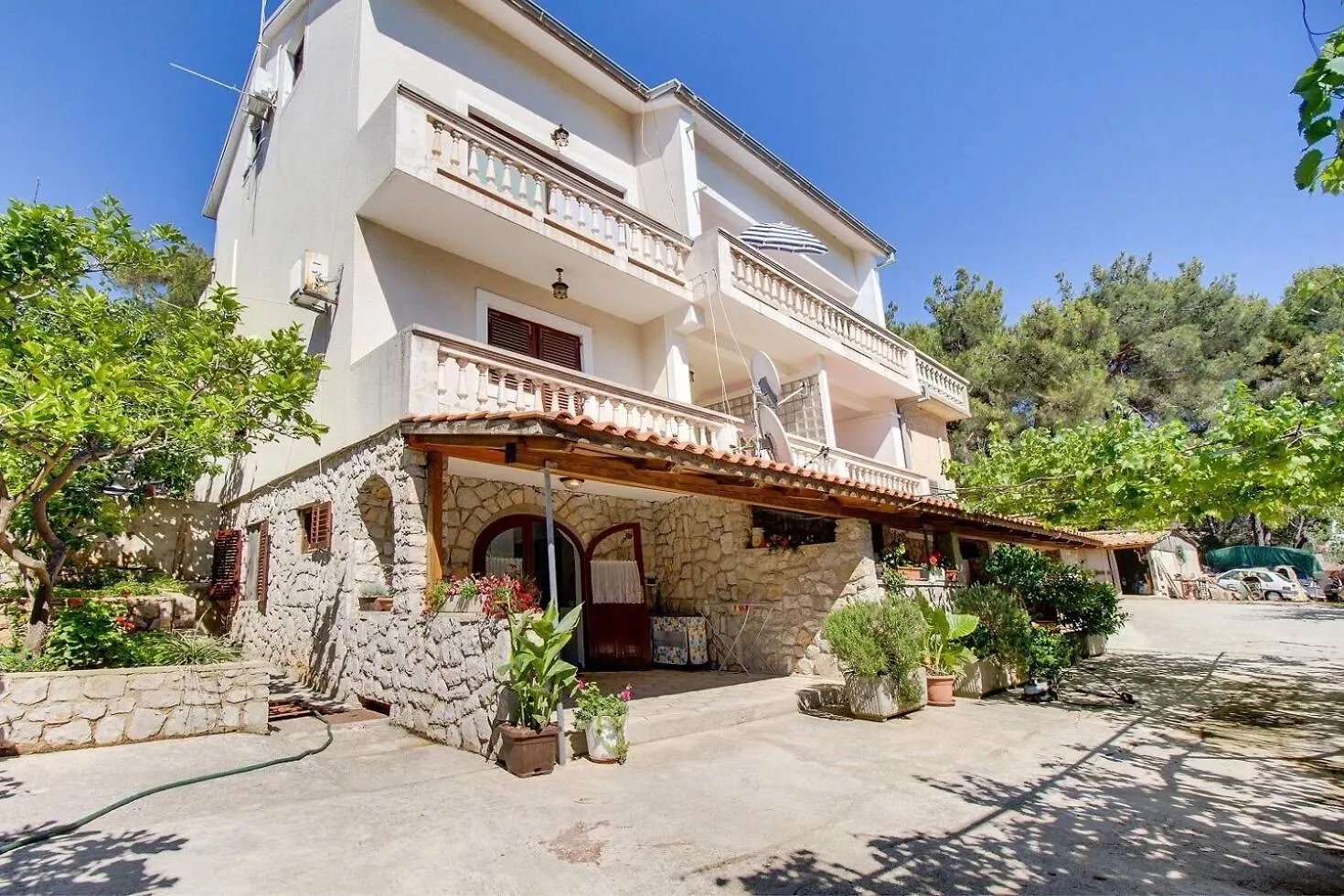 Apartments Pero Mali Lošinj
